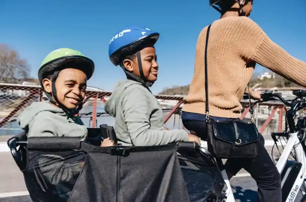 Bicycle for mom and baby: the best options for cycling moms!