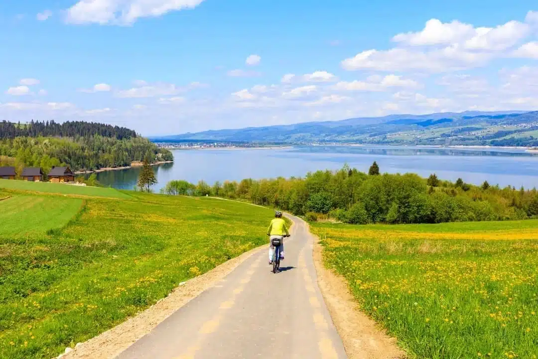 Fahrradfahren mit kindern : View in Pieniny Mountains, Polen
