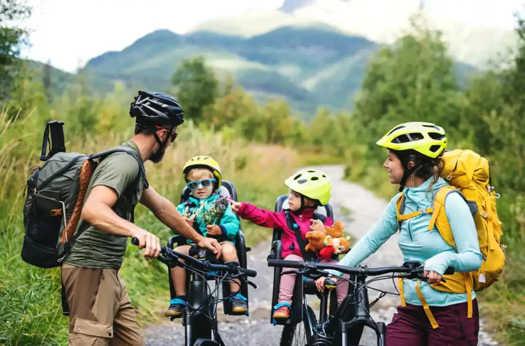 Family electric bike: plans & advices for summer biking