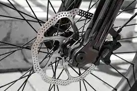 Lastenfahrrad: Fahrradreifen vom Nahen