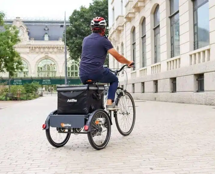 Ein stabiles lastenrad dreirad zum Tragen von Lasten