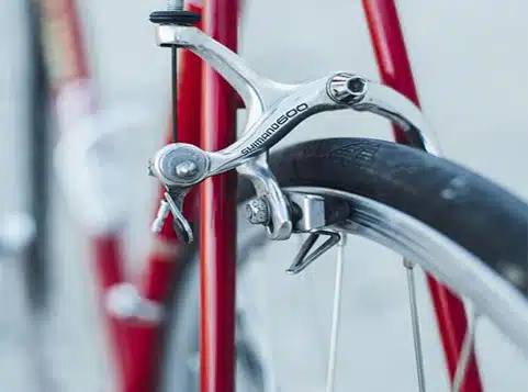 Become a dealer: brake and red frame