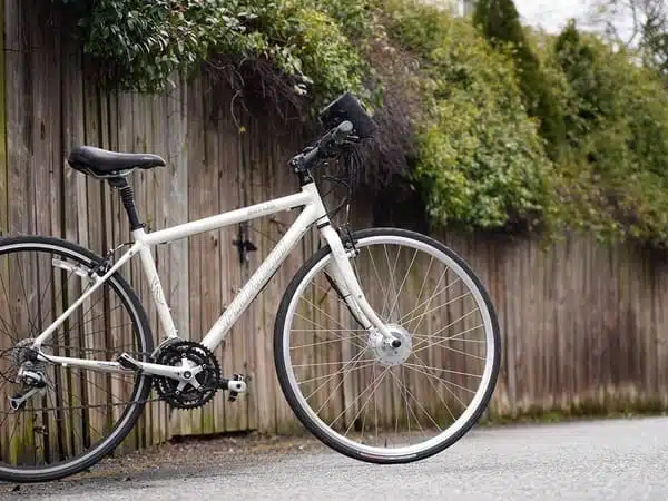 Elektrisches Dreirad: Swytch E-bike Conversion Kit, Frontmotor