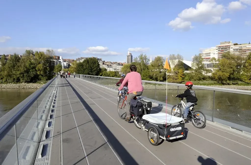 Réinventez vos trajets quotidiens grâce au velo cargo Nantes
