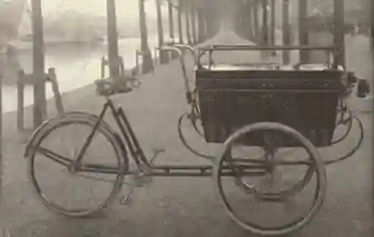 Un ancien velo remorque