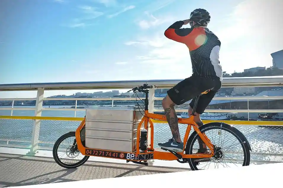 Becycle utilisent un biporteur