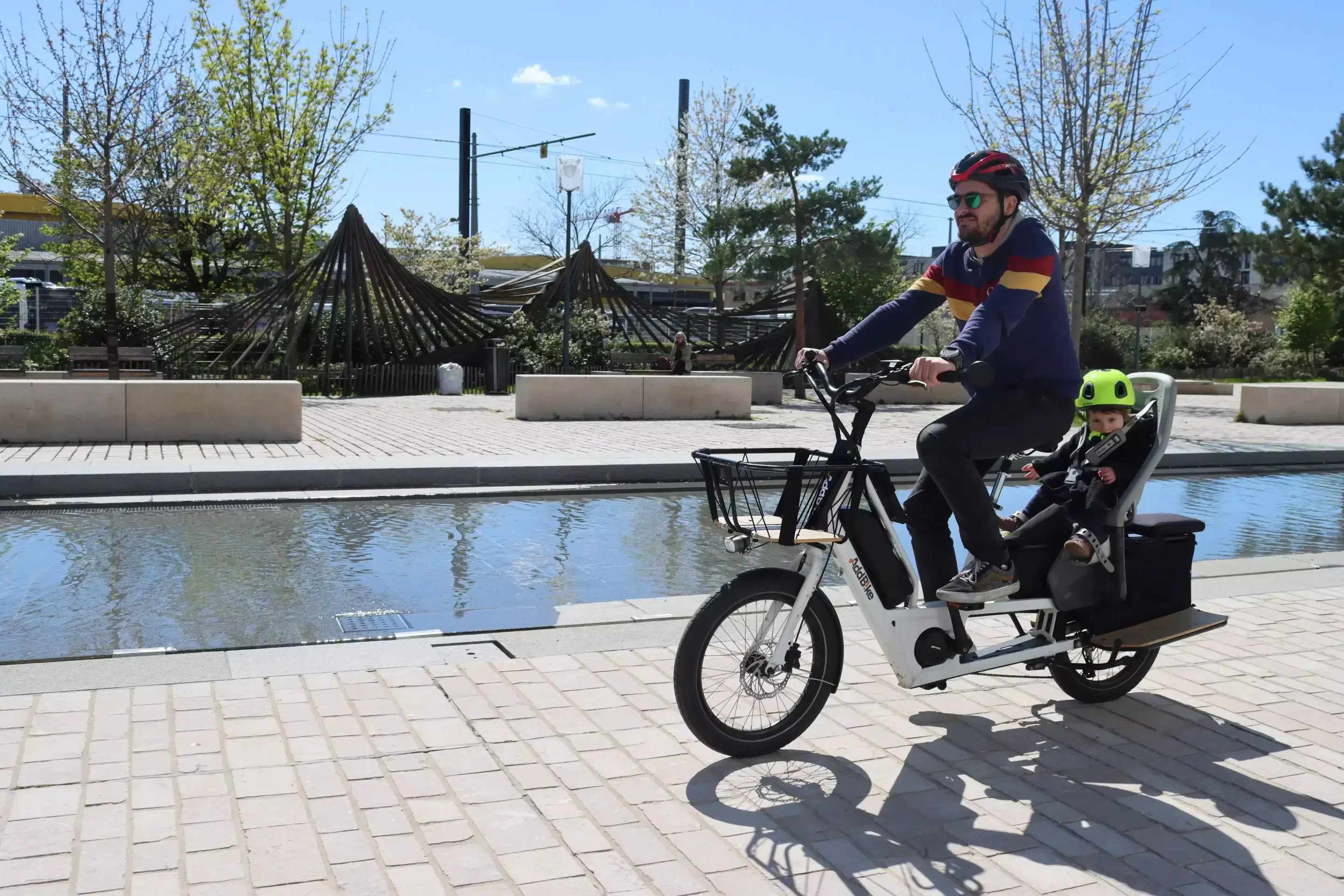 U-Cargo Lite avec siège bébé