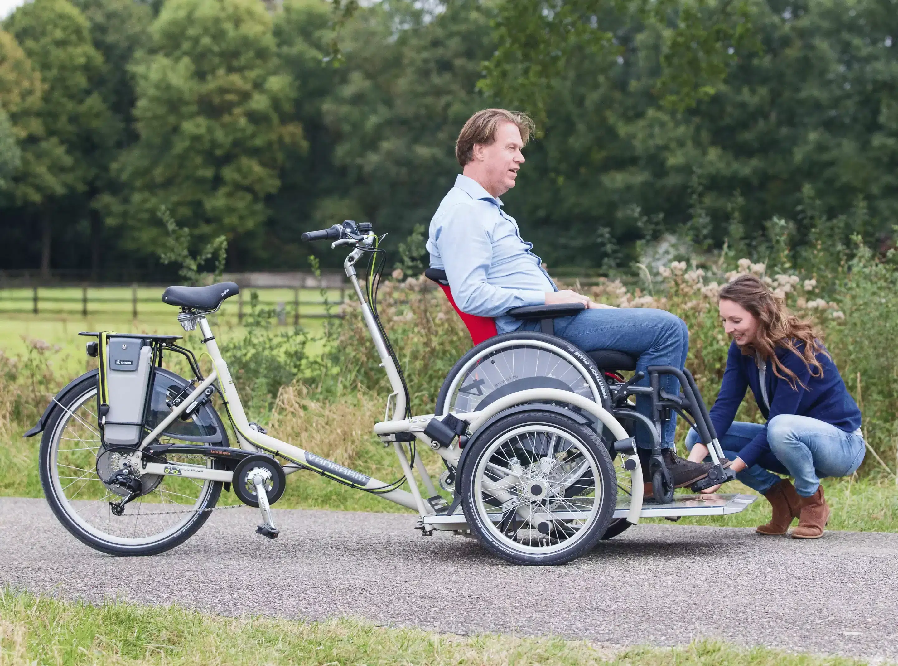 Vélo pour fauteuil roulant_Sécurité maximale